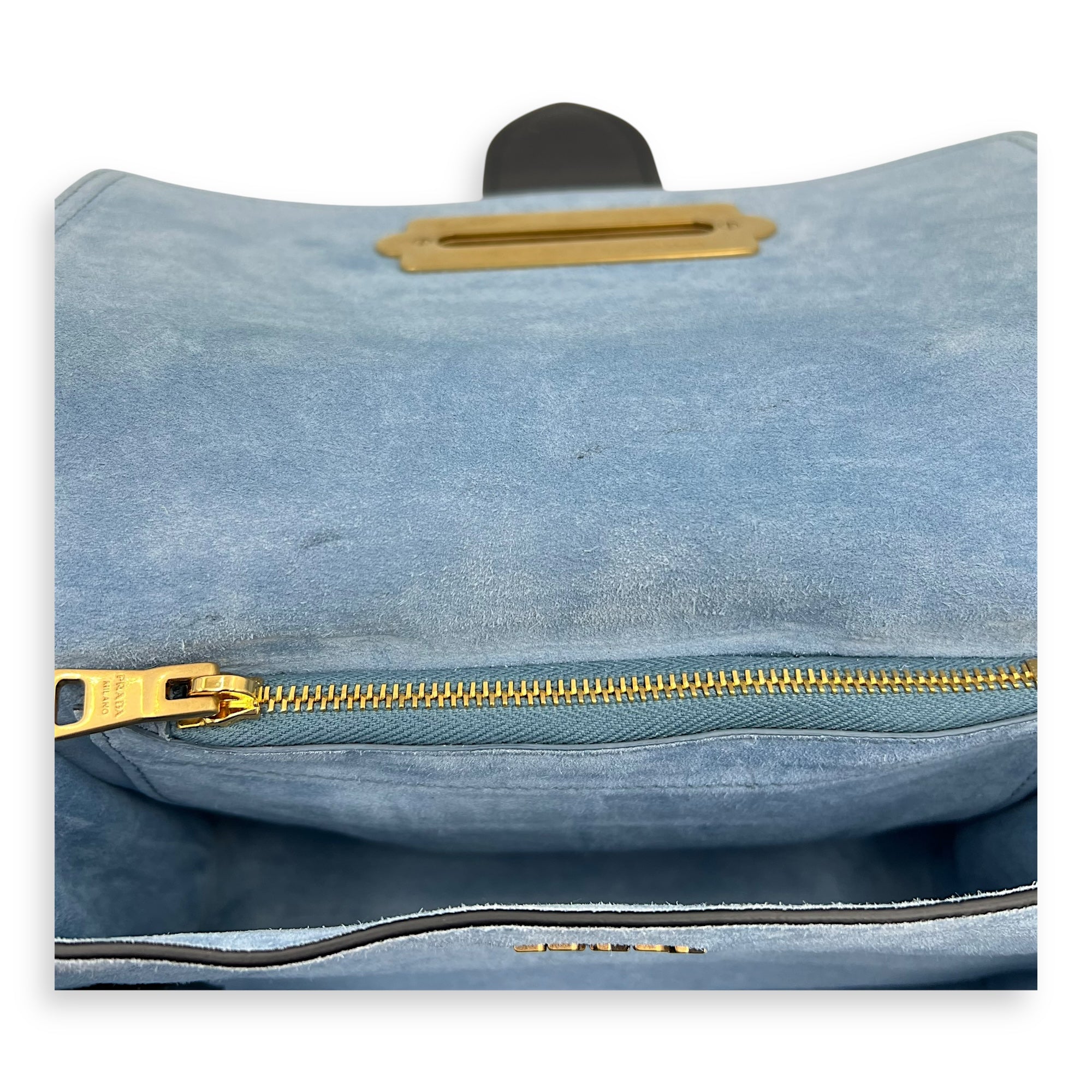 Cahier Shoulder Bag Black in Calfskin, Gold hardware