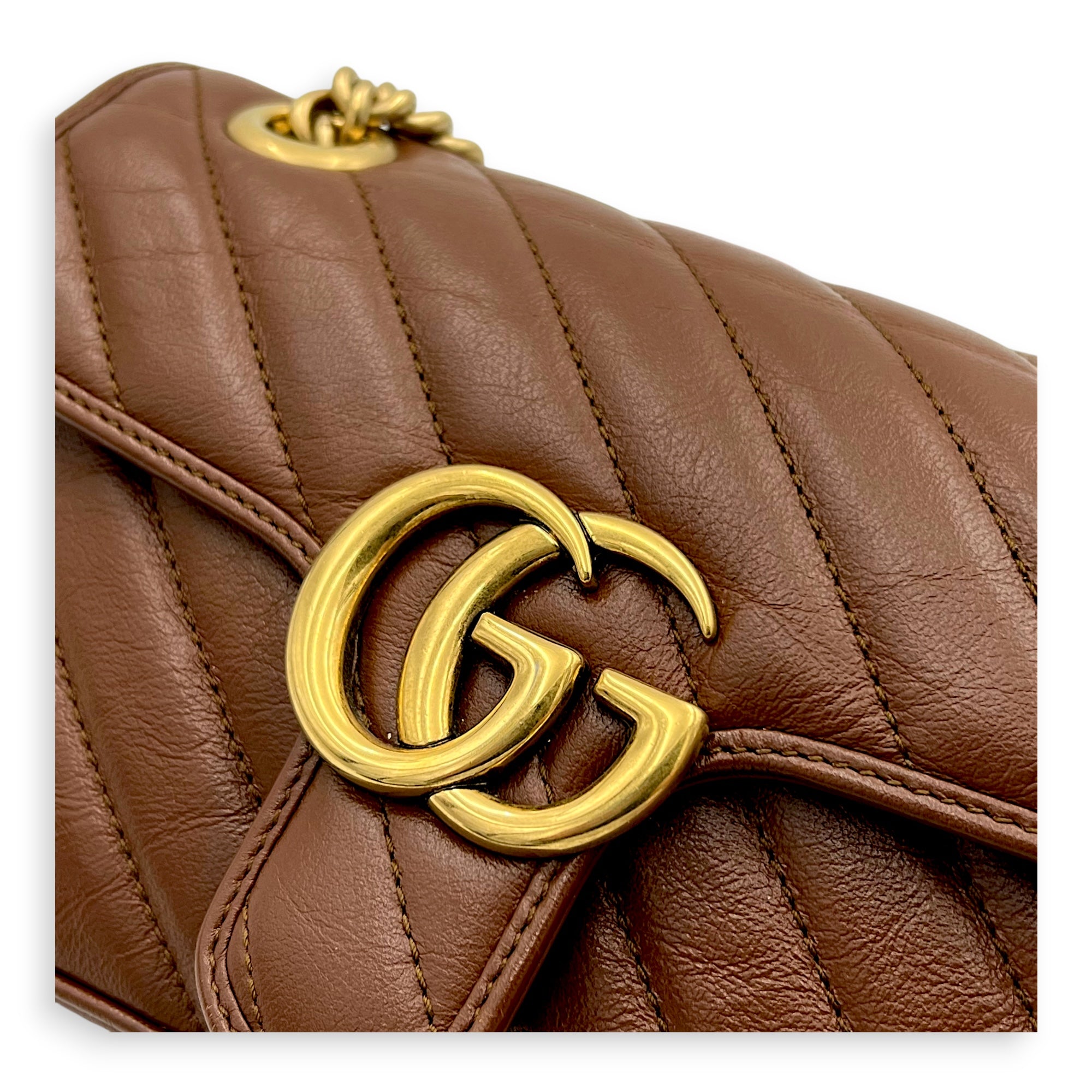 GG Marmont Mini Brown Shoulder Bag in Calfskin, Gold hardware