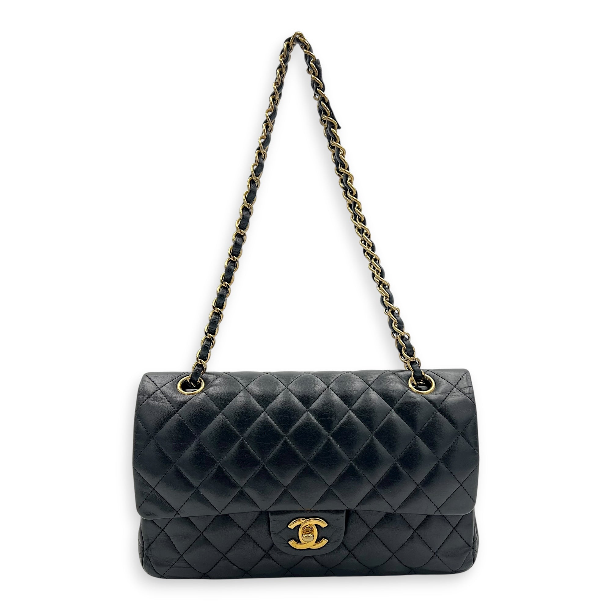 Classic Shoulder Bag Medium Black in Lambskin, Gold hardware