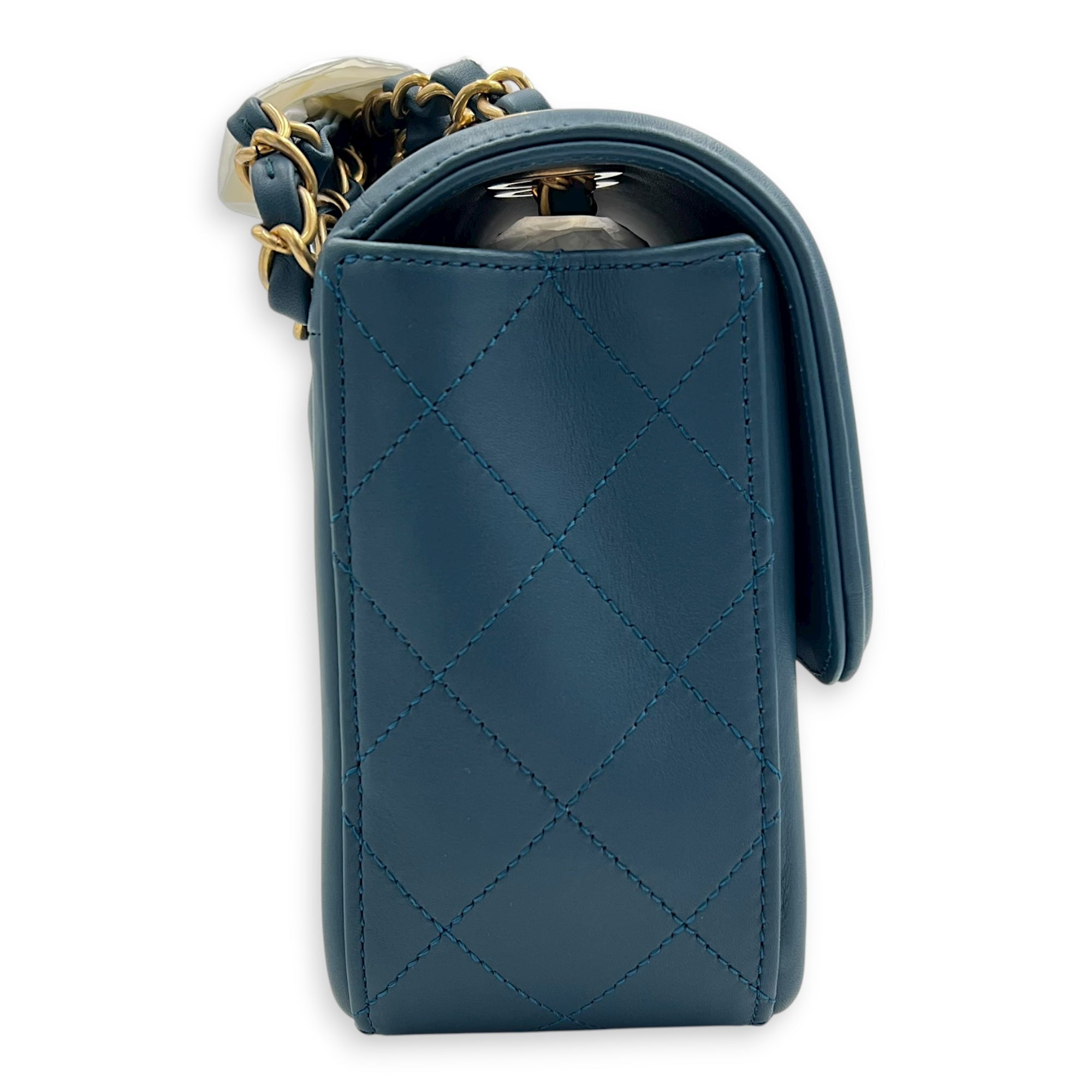 Quilted Green Shoulder Bag in Calfskin, Gold hardware