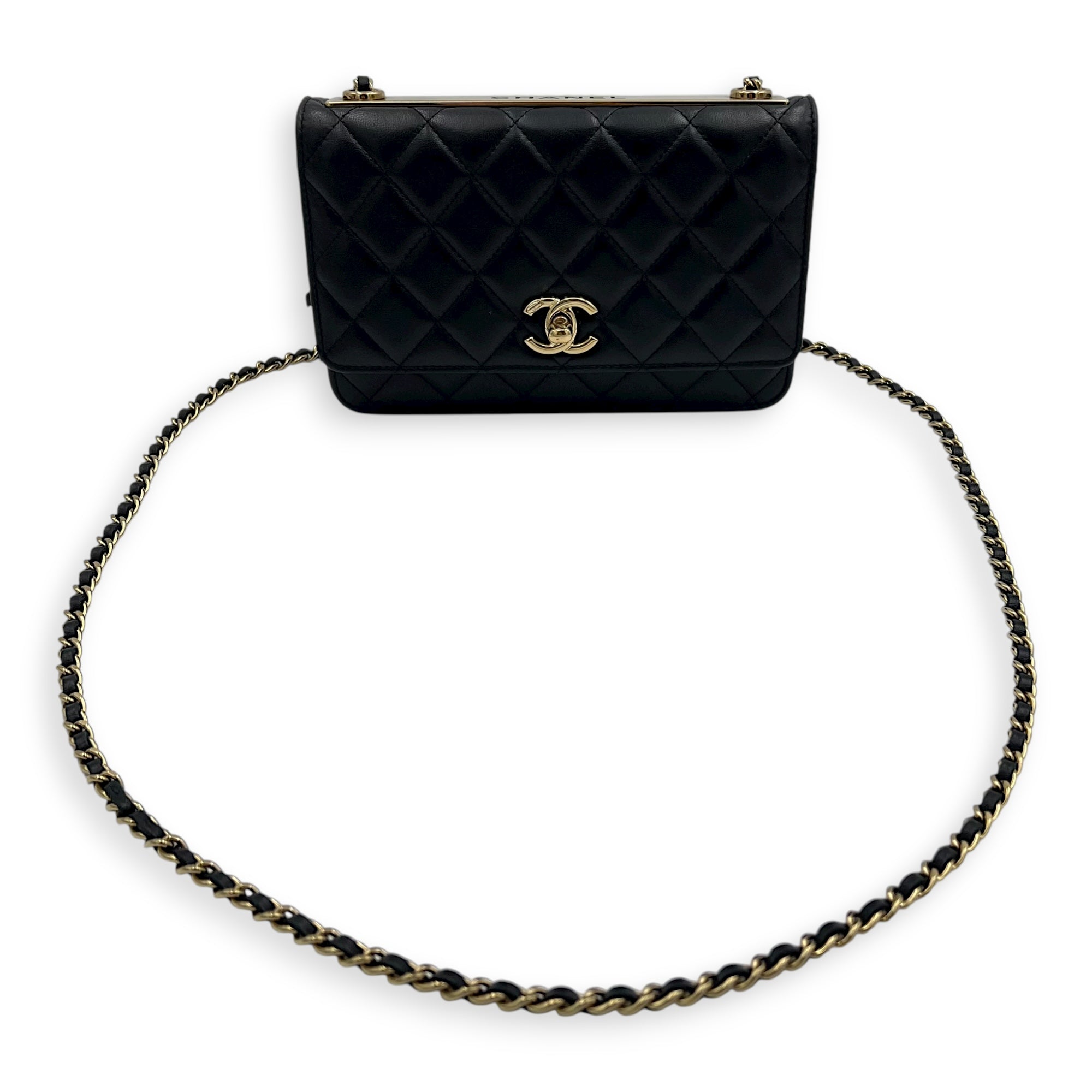 Trendy CC Crossbody Bag Black in Lambskin, Gold hardware