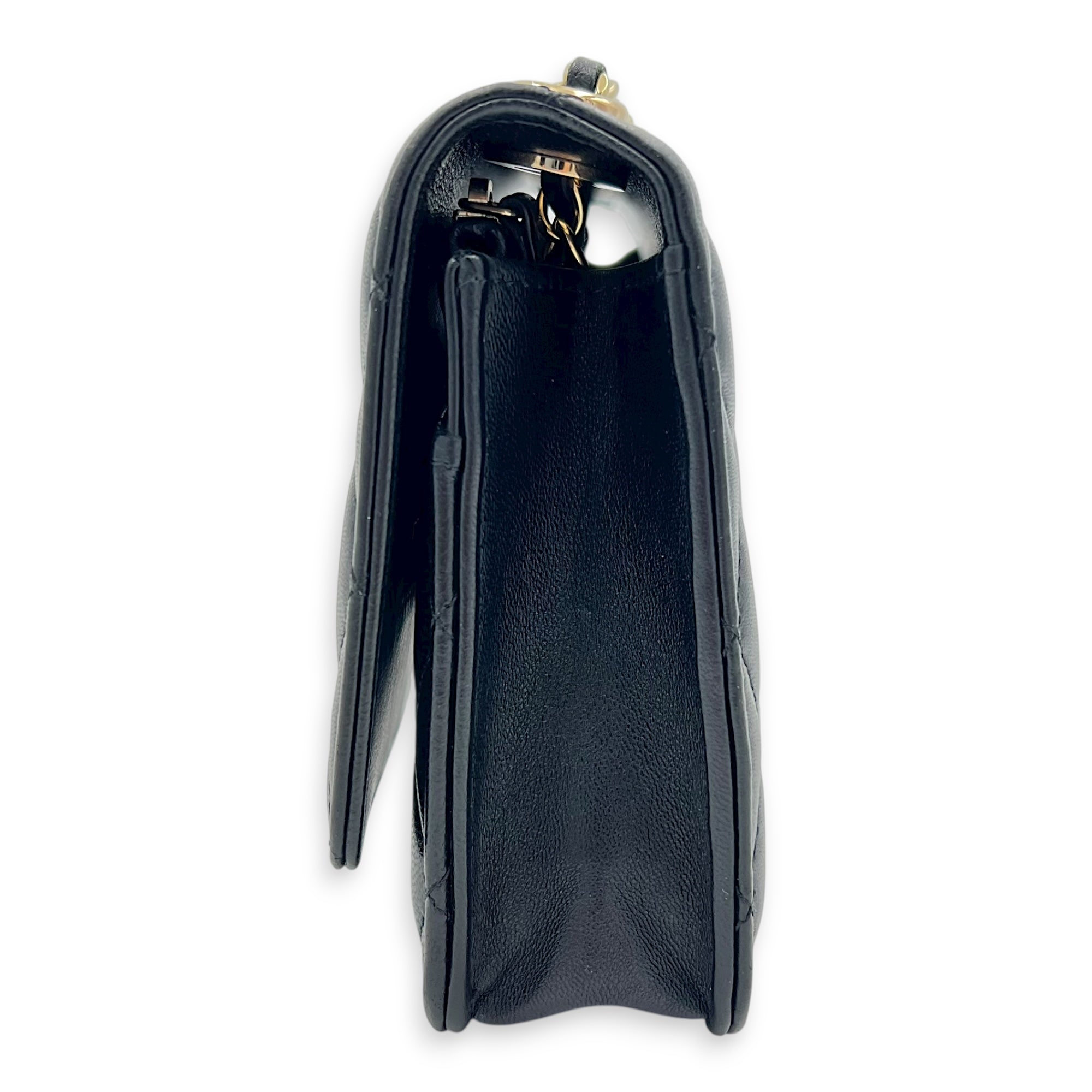 Trendy CC Crossbody Bag Black in Lambskin, Gold hardware