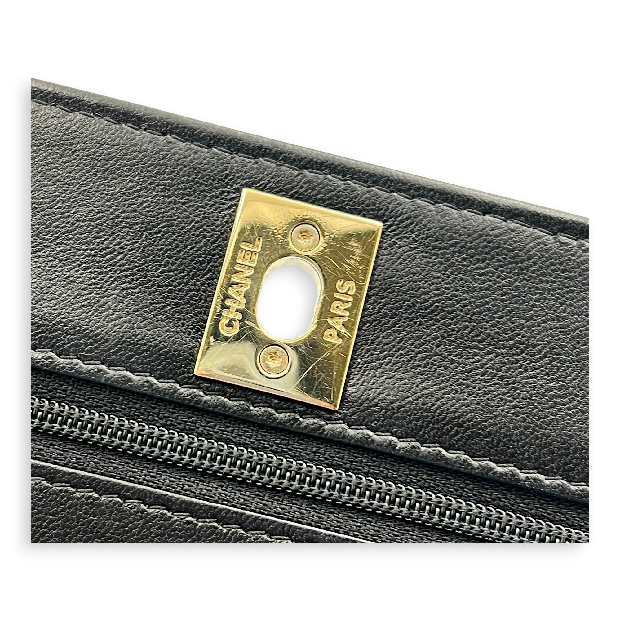 Trendy CC Crossbody Bag Black in Lambskin, Gold hardware