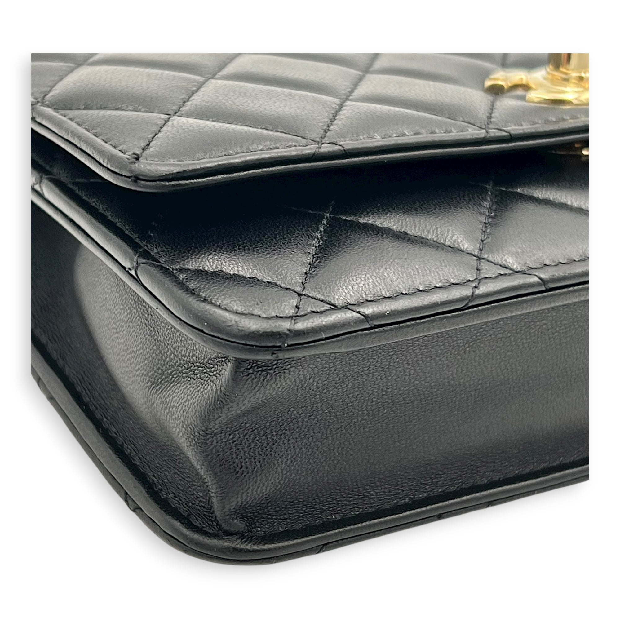 Trendy CC Crossbody Bag Black in Lambskin, Gold hardware