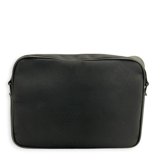 Others Messenger Black in Nylon, Matte black hardware