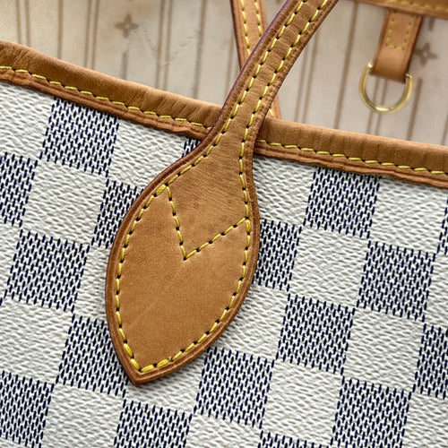 Neverfull Tote Bag MM Azur in Coated Canvas, Gold hardware