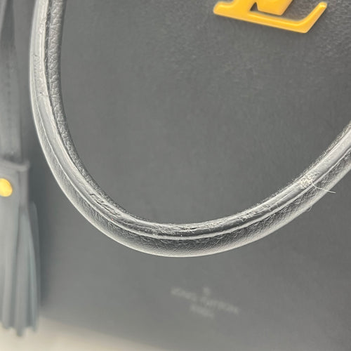Lock Me Top Handle Bag Black in Calfskin, Gold hardware