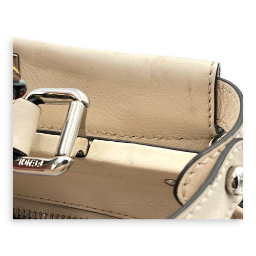 Peekaboo Medium Beige Top Handle Bag in Nappa Leather, Silver hardware