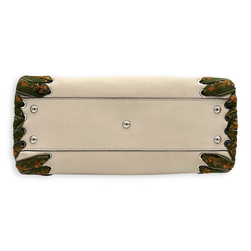 Peekaboo Medium Beige Top Handle Bag in Nappa Leather, Silver hardware