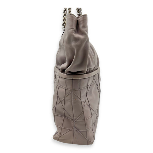 Granville Chain Tote Bag Grey in Lambskin, Silver hardware