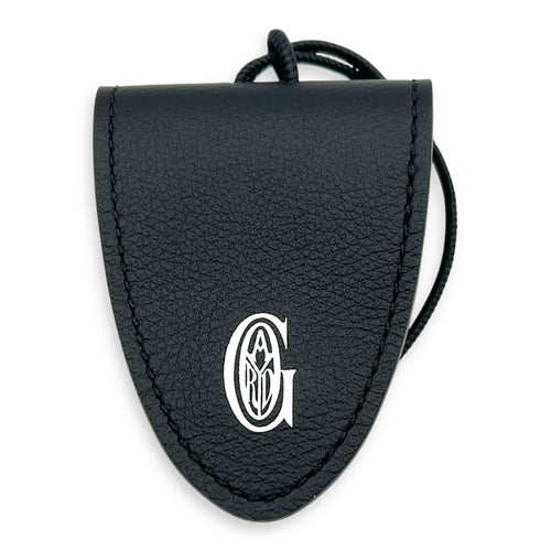 Universal Clip Black in Calfskin