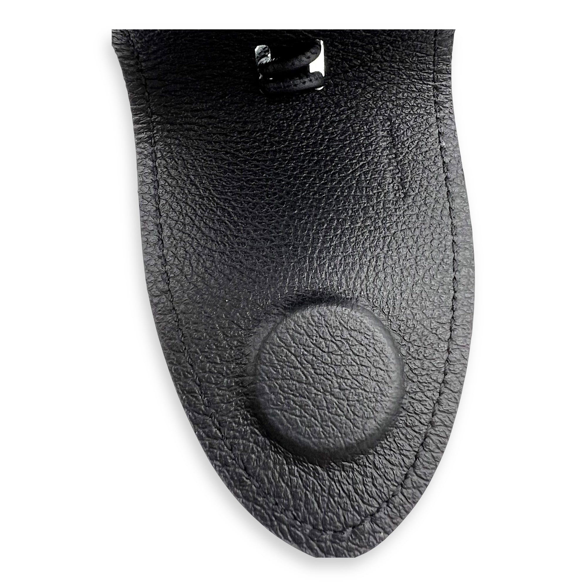 Universal Clip Black in Calfskin