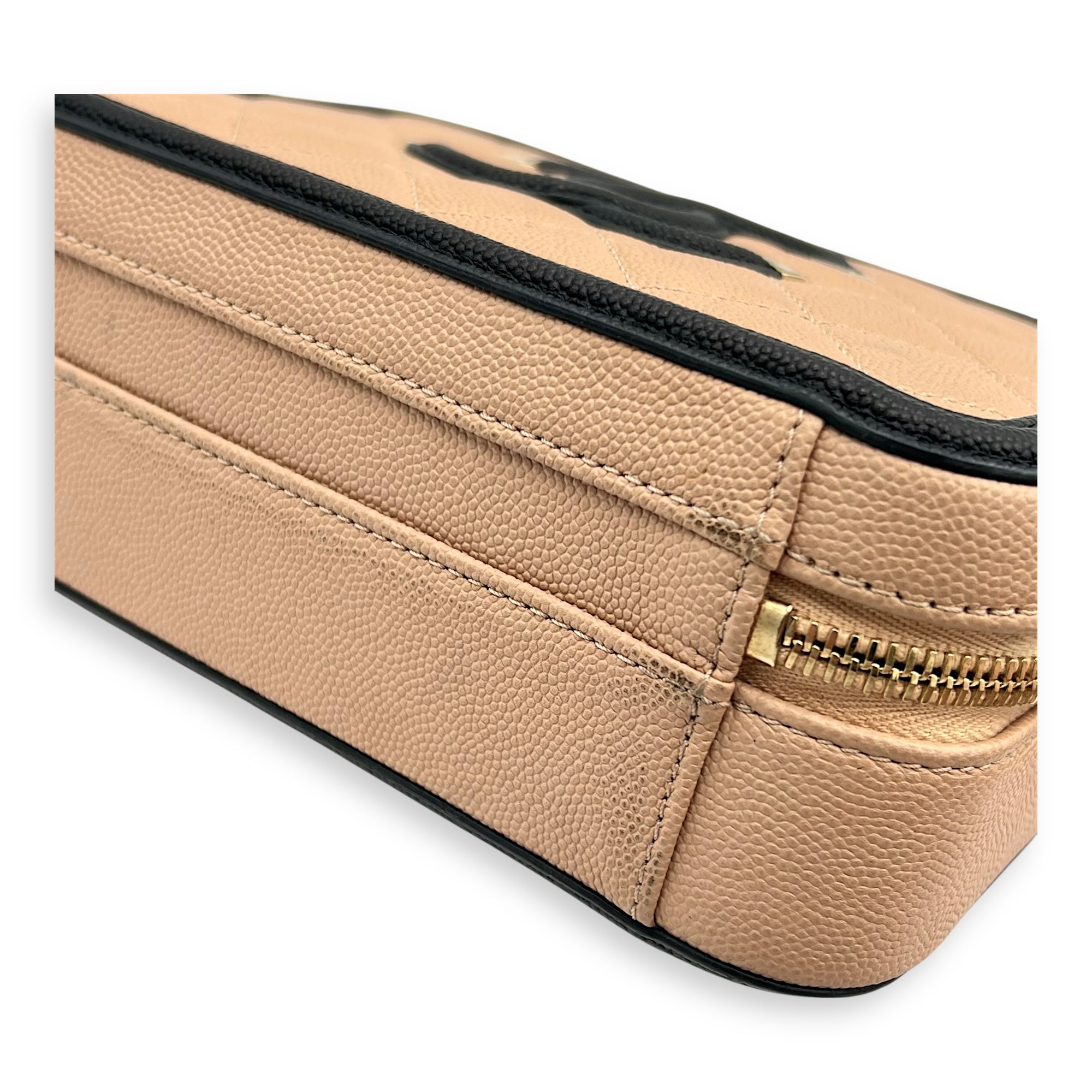 Filigree Vanity Bag Beige in Caviar Leather, Gold hardware