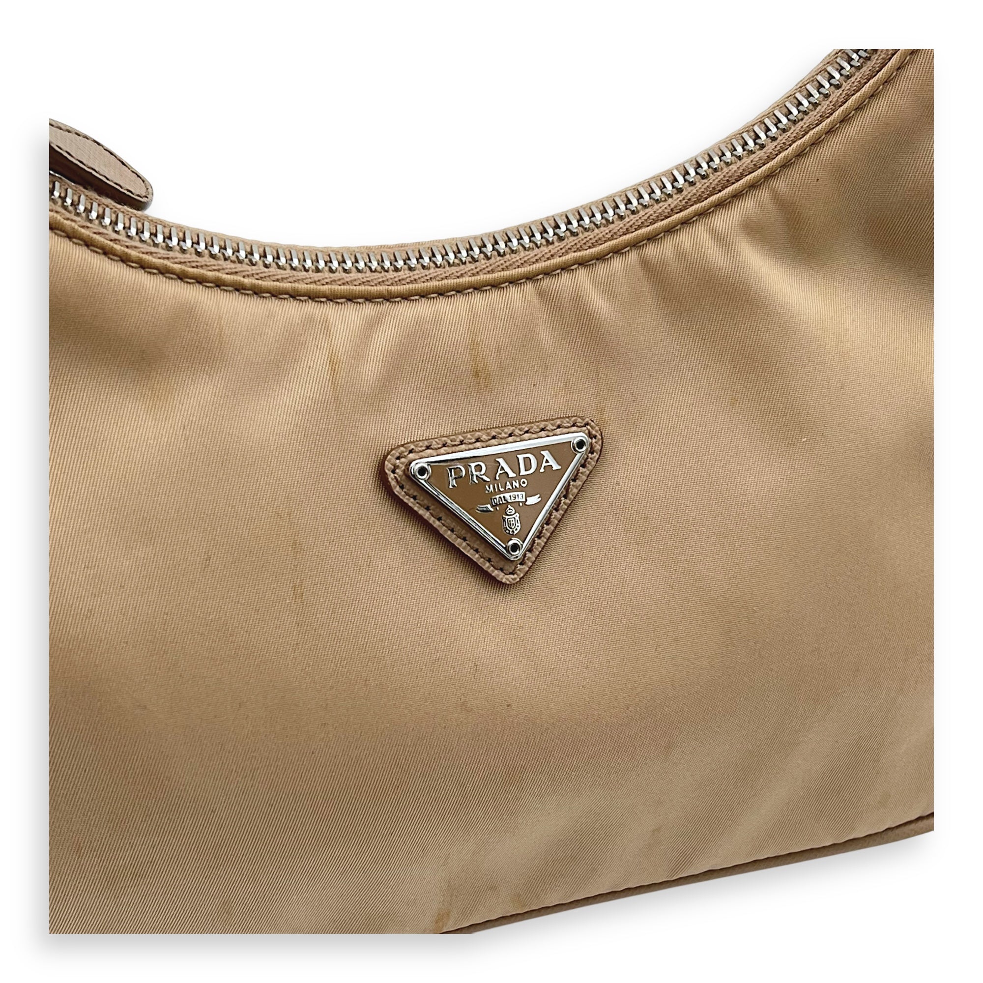 Re-Edition 2005 Shoulder Bag Beige in Re-Nylon, Silver hardware