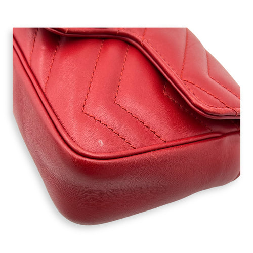 GG Marmont Super Mini Red Shoulder Bag in Calfskin, Gold hardware