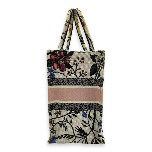 Book Tote Tote Bag Medium White in Jacquard