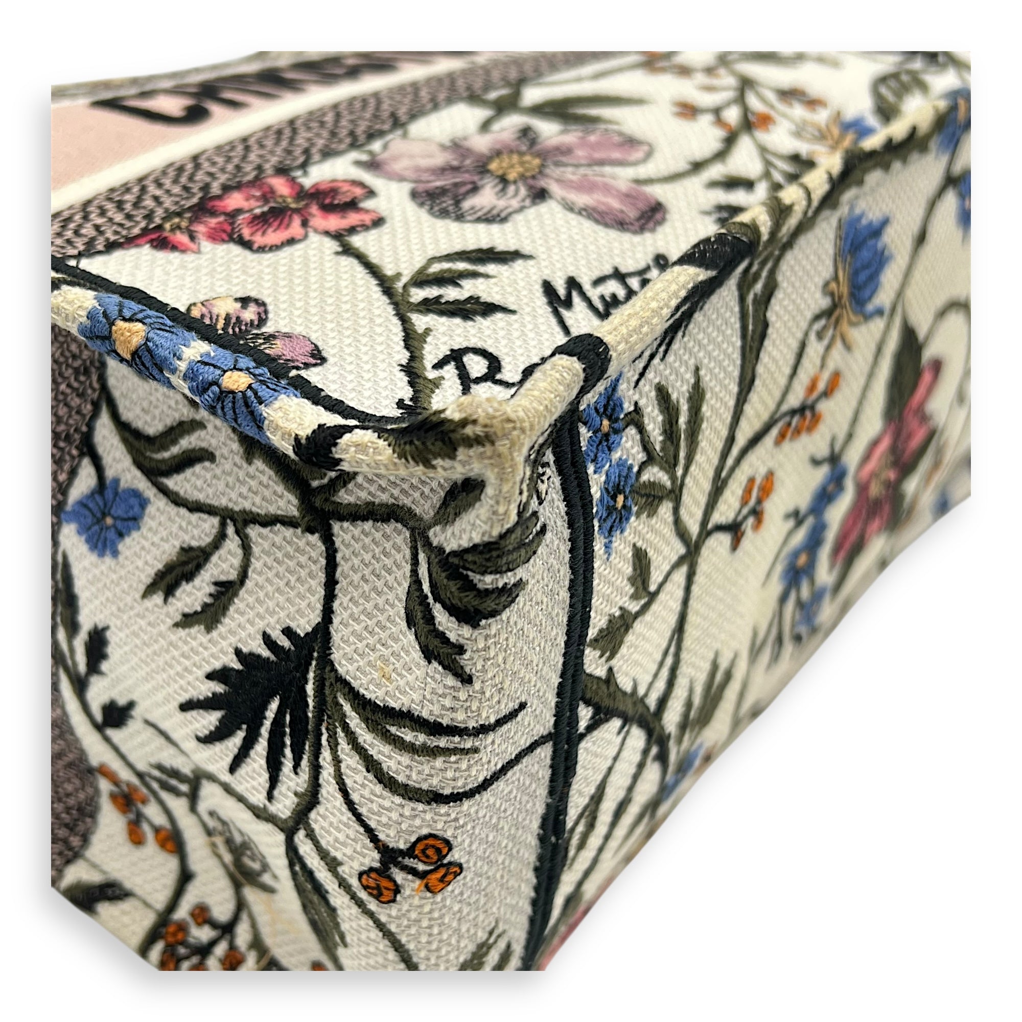 Book Tote Tote Bag Medium White in Jacquard