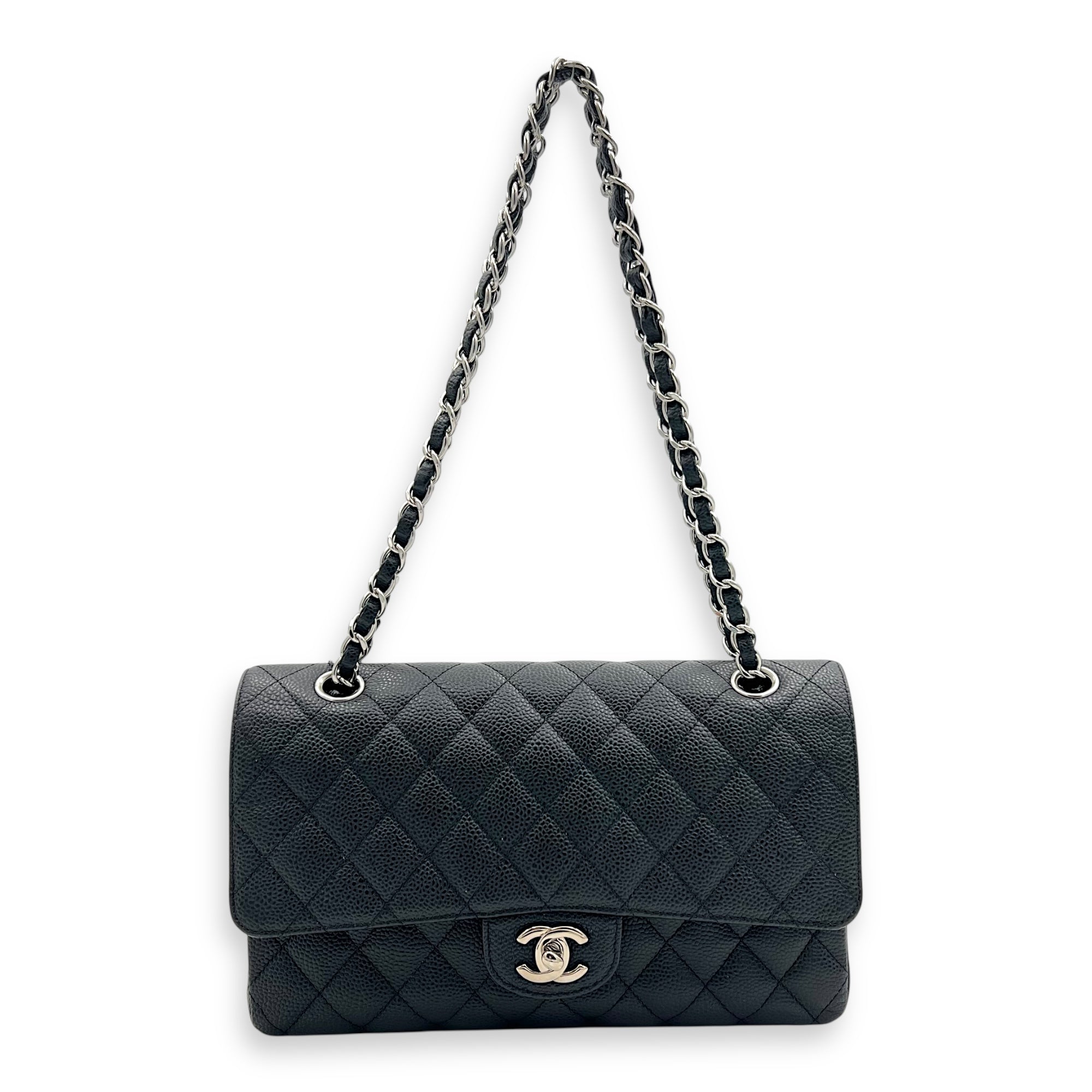 Classic Shoulder Bag Medium Black in Caviar Leather, Silver hardware