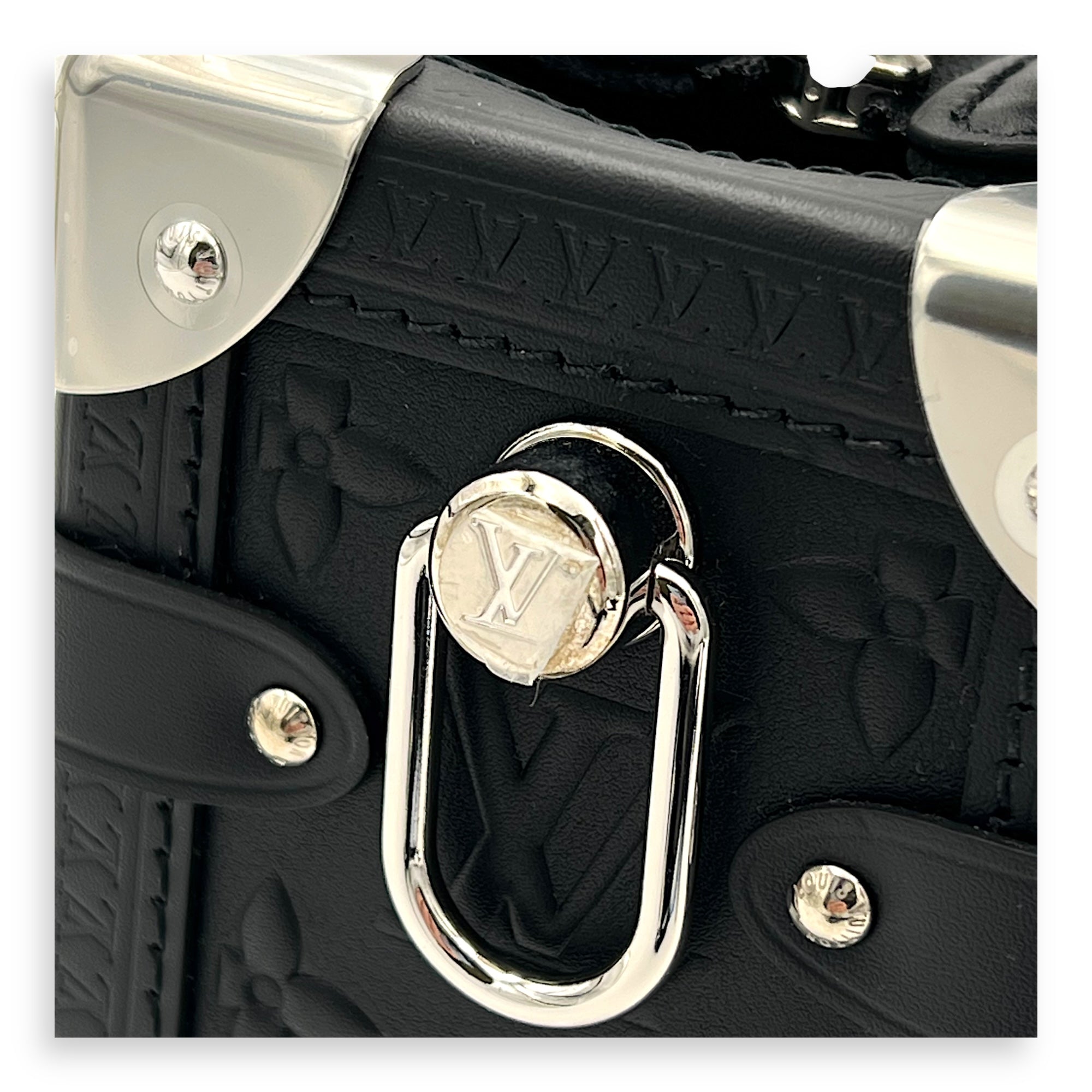 Side Trunk Black Crossbody Bag in Calfskin, Silver hardware
