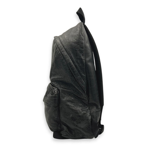 Logo Black Backpack in Distressed Leather, Silver hardware