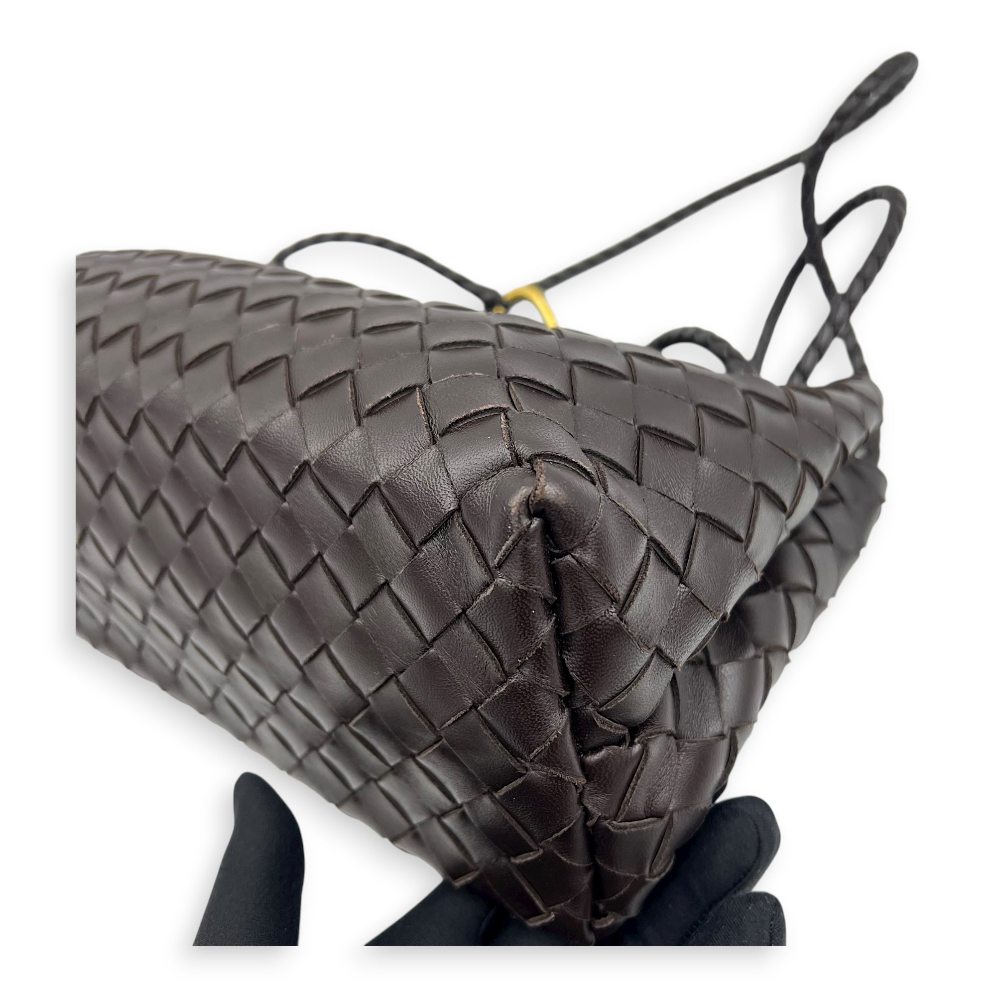 Andiamo Shoulder Bag East West Fondant in Nappa Intrecciato, Gold hardware