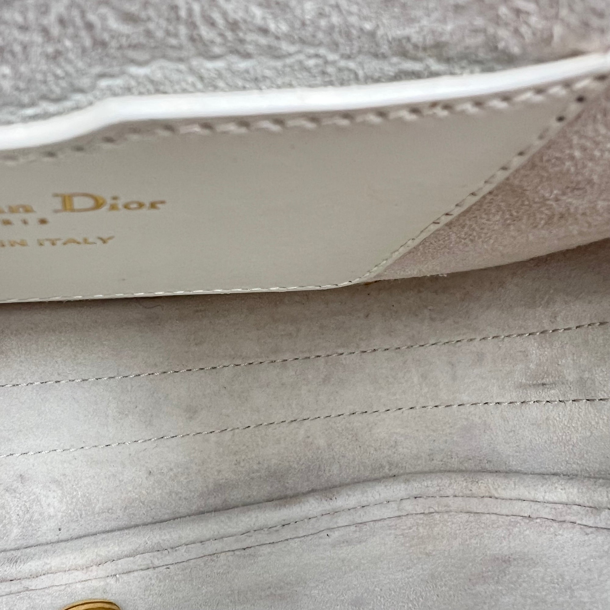 Bobby Medium White Crossbody Bag in Calfskin, Gold hardware