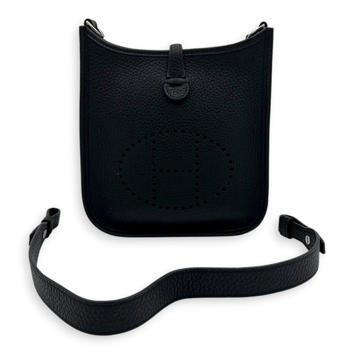 Evelyne Black in Clemence, Palladium hardware