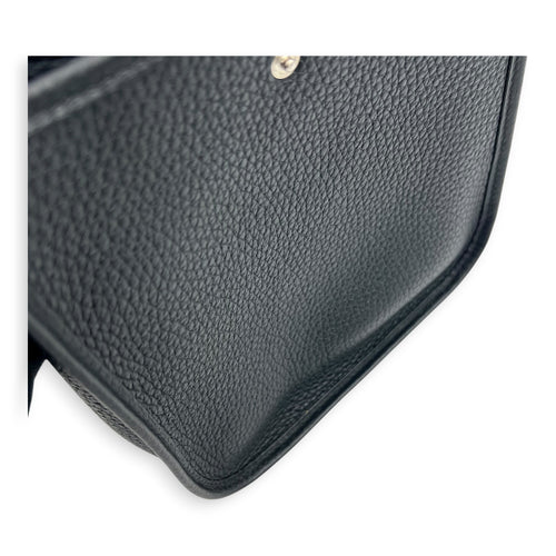 Evelyne Black in Clemence, Palladium hardware