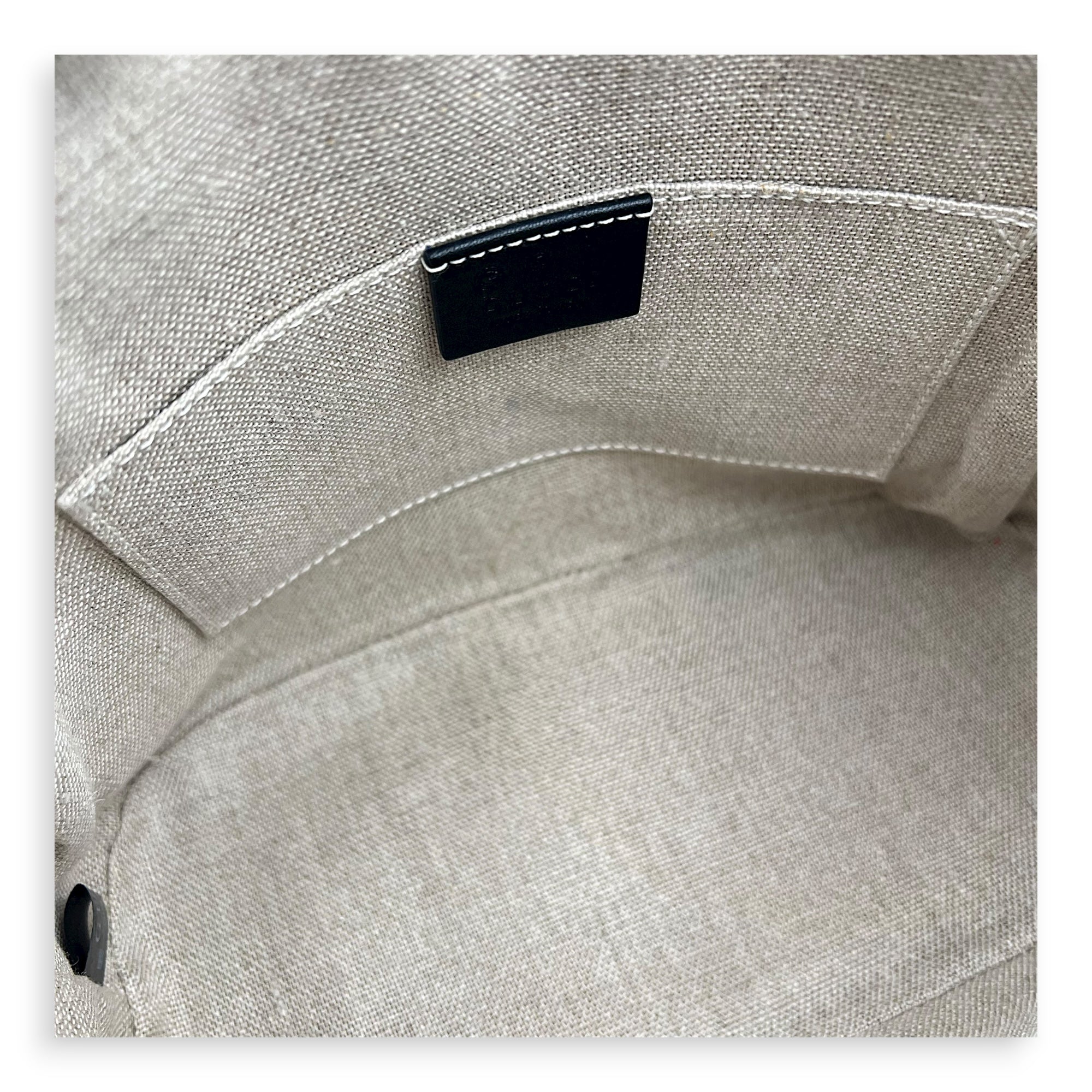 Dome Top Handle Bag Black in Guccissima Leather, Gold hardware