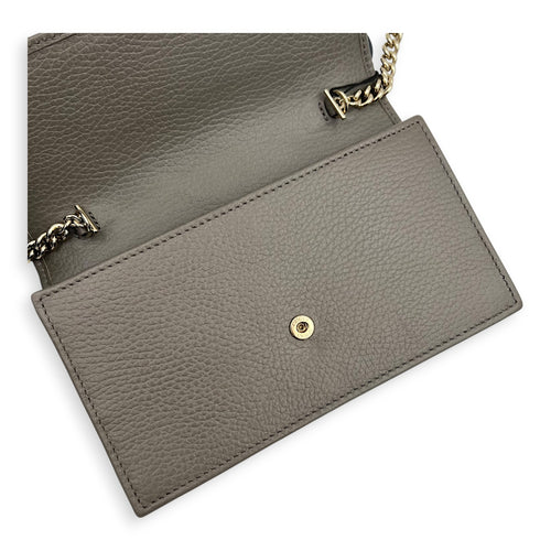 Interlocking G Wallet On Chain Grey in Calfskin, Gold hardware