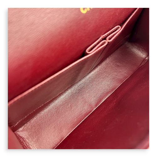 Classic Shoulder Bag Black in Lambskin, Gold hardware