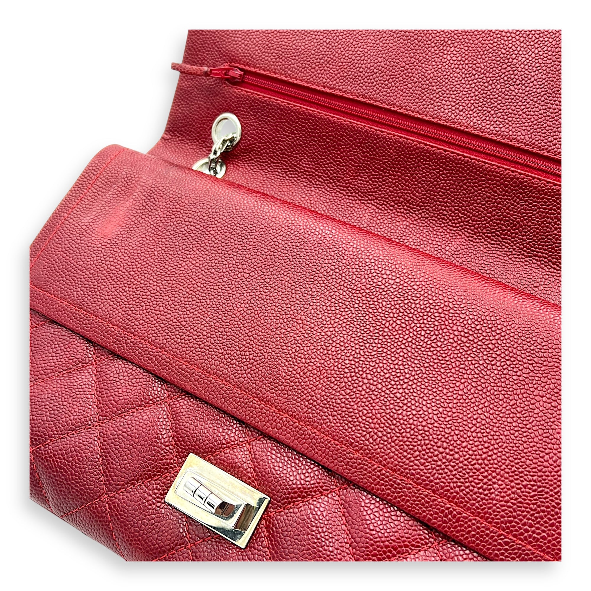 2.55 Shoulder Bag Red in Caviar Leather, Ruthenium hardware