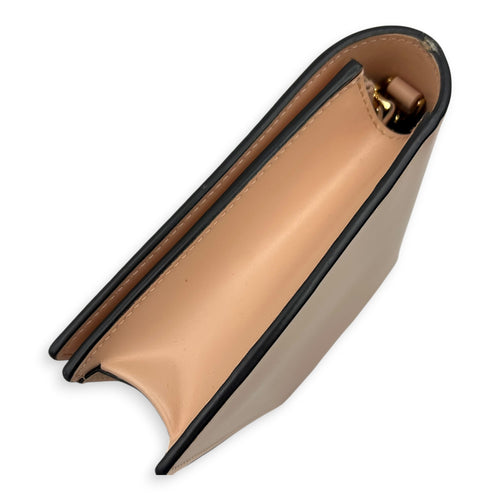 Logo Wallet On Chain Beige in Calfskin, Gold hardware