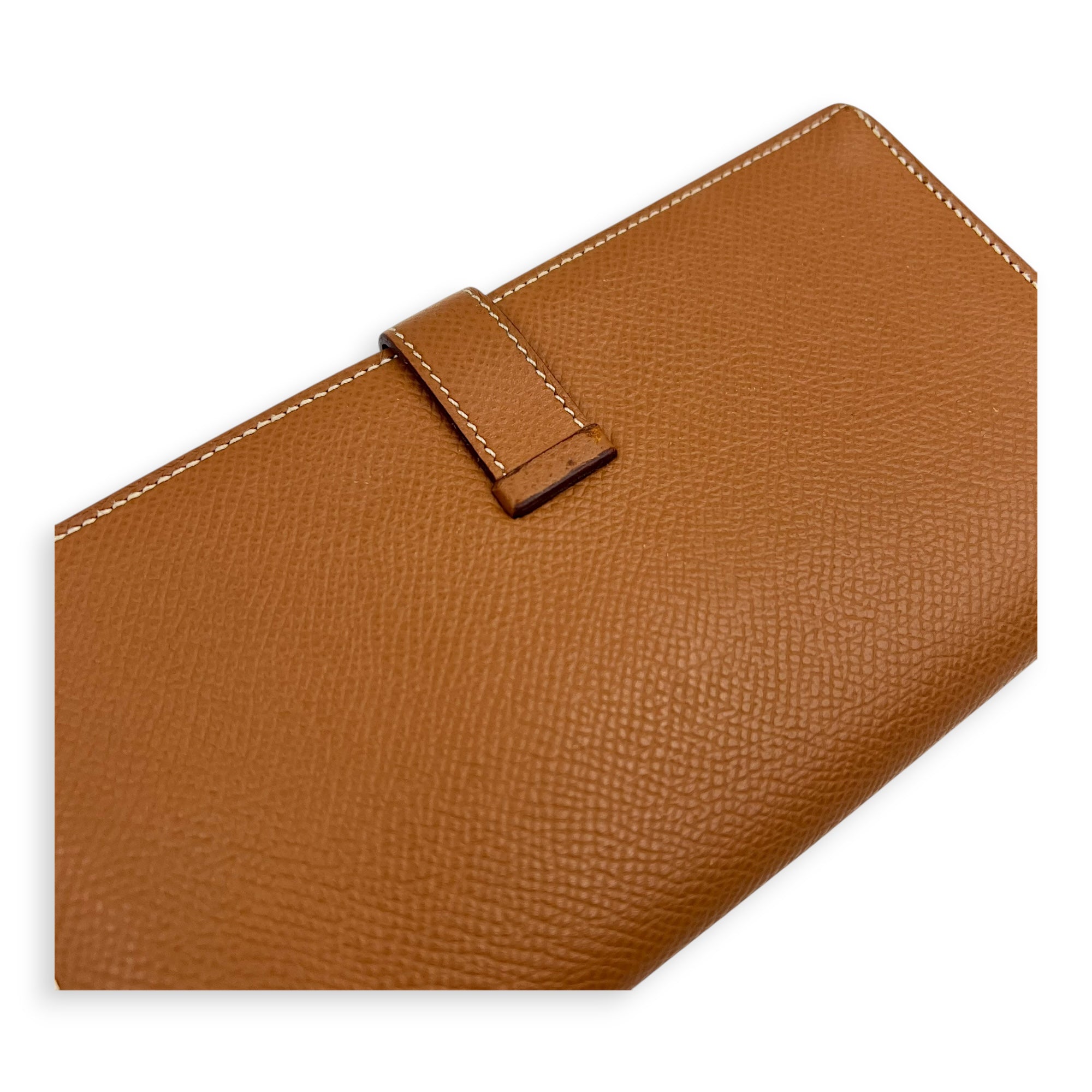 Bearn Gold Wallet in Epsom, Silver hardware