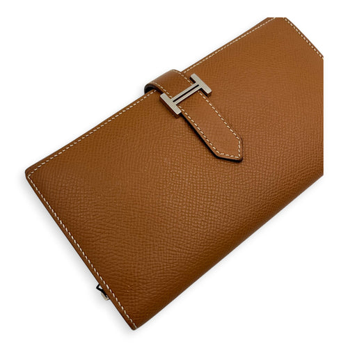 Bearn Gold Wallet in Epsom, Silver hardware