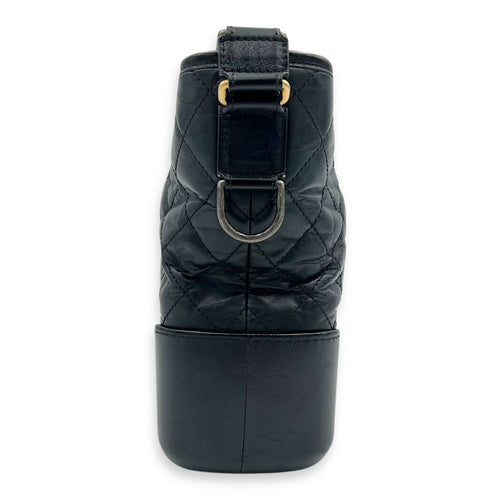 Gabrielle Medium Black Crossbody Bag in Calfskin, Mixed hardware