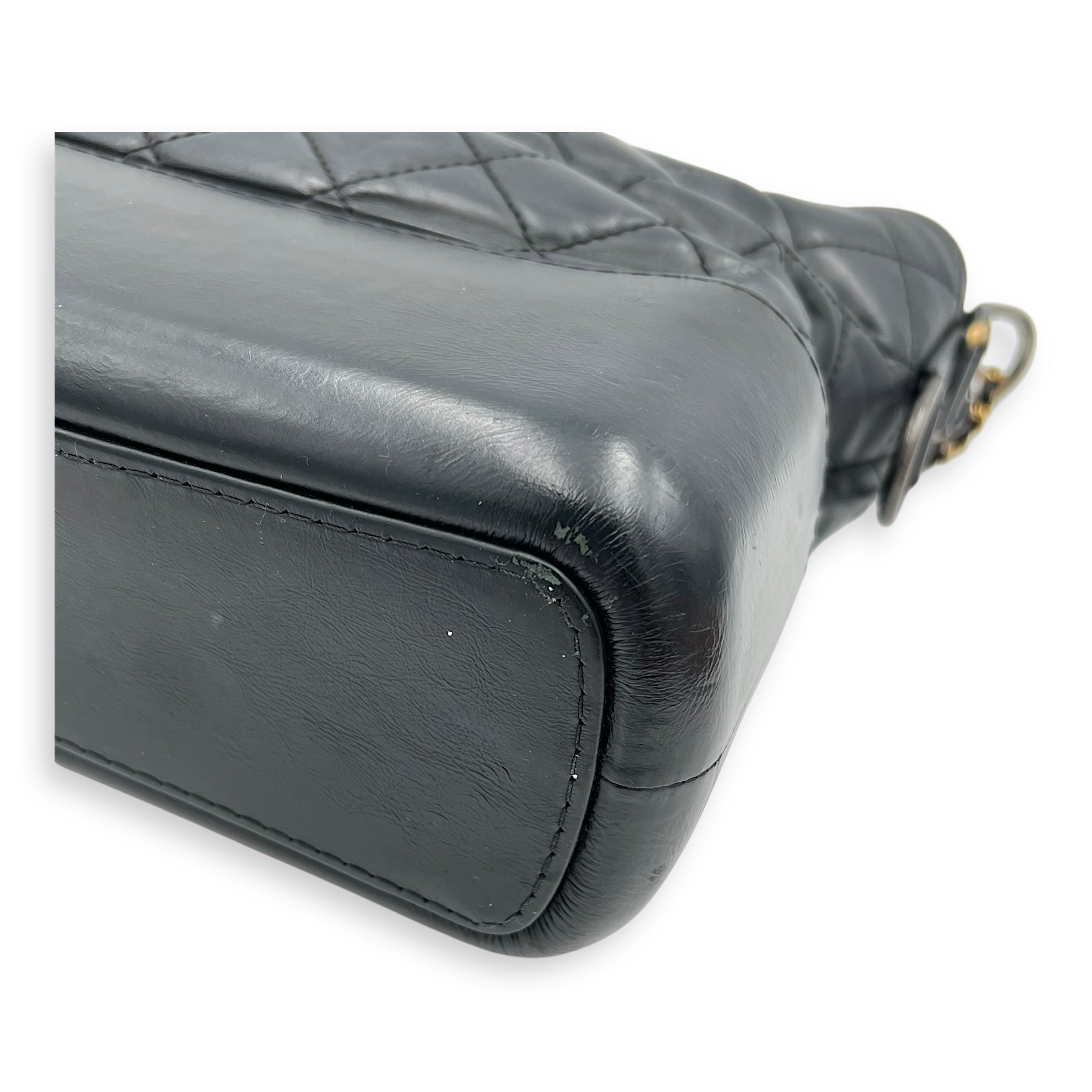 Gabrielle Medium Black Crossbody Bag in Calfskin, Mixed hardware