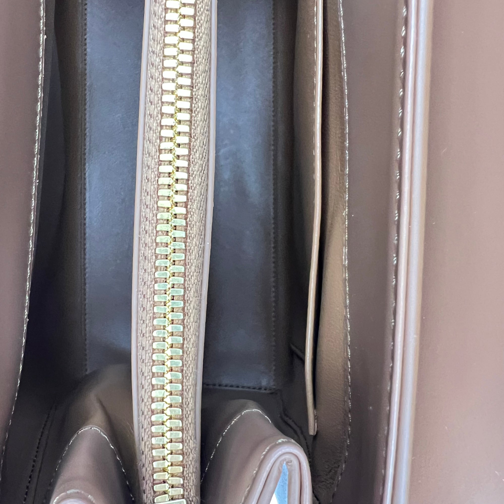 16 Top Handle Bag Brown in Calfskin, Gold hardware