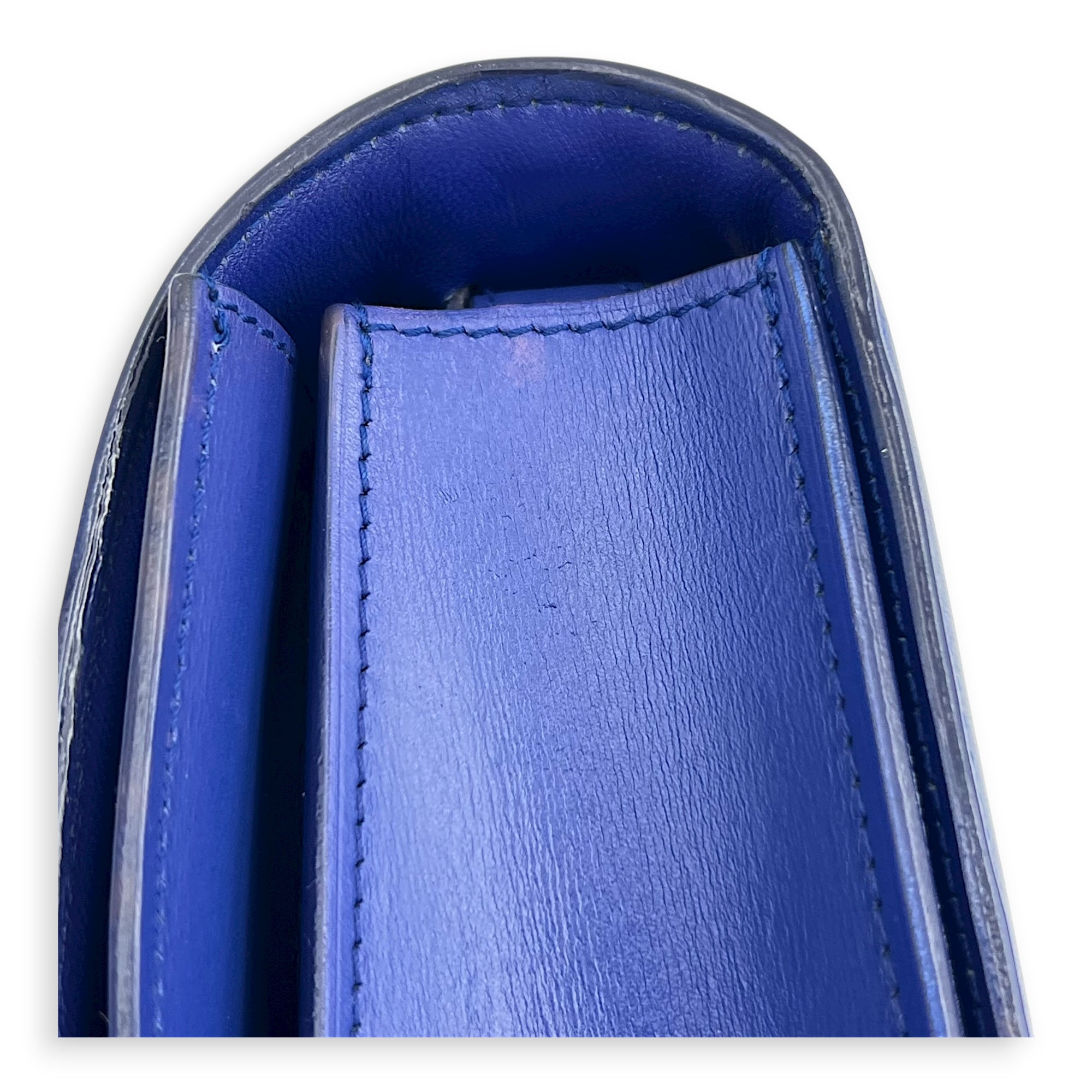 Box Crossbody Bag Blue in Calfskin, Gold hardware