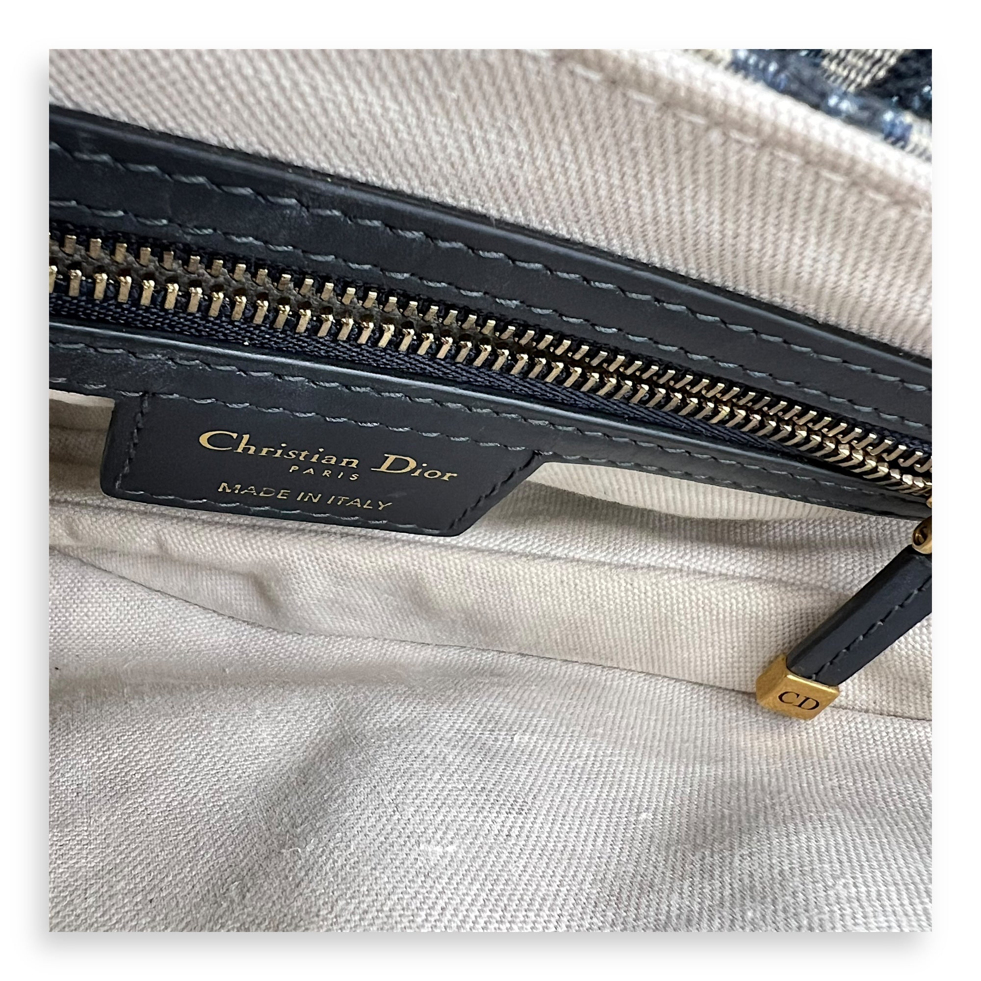 Saddle Medium Blue Shoulder Bag in Jacquard, Gold hardware