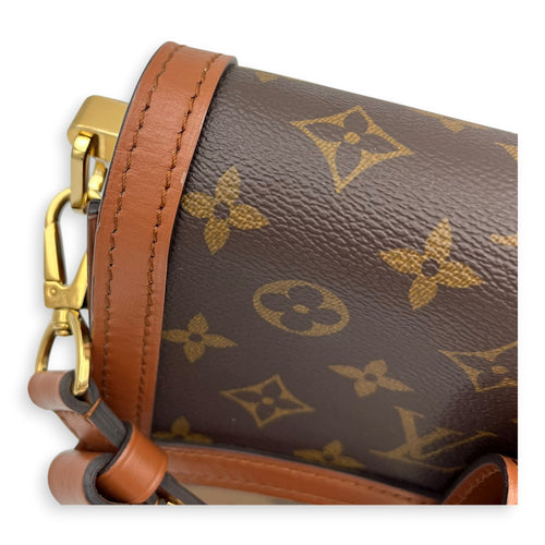 Dauphine MM Brown Shoulder Bag in Monogram Coated Canvas, Gold hardware