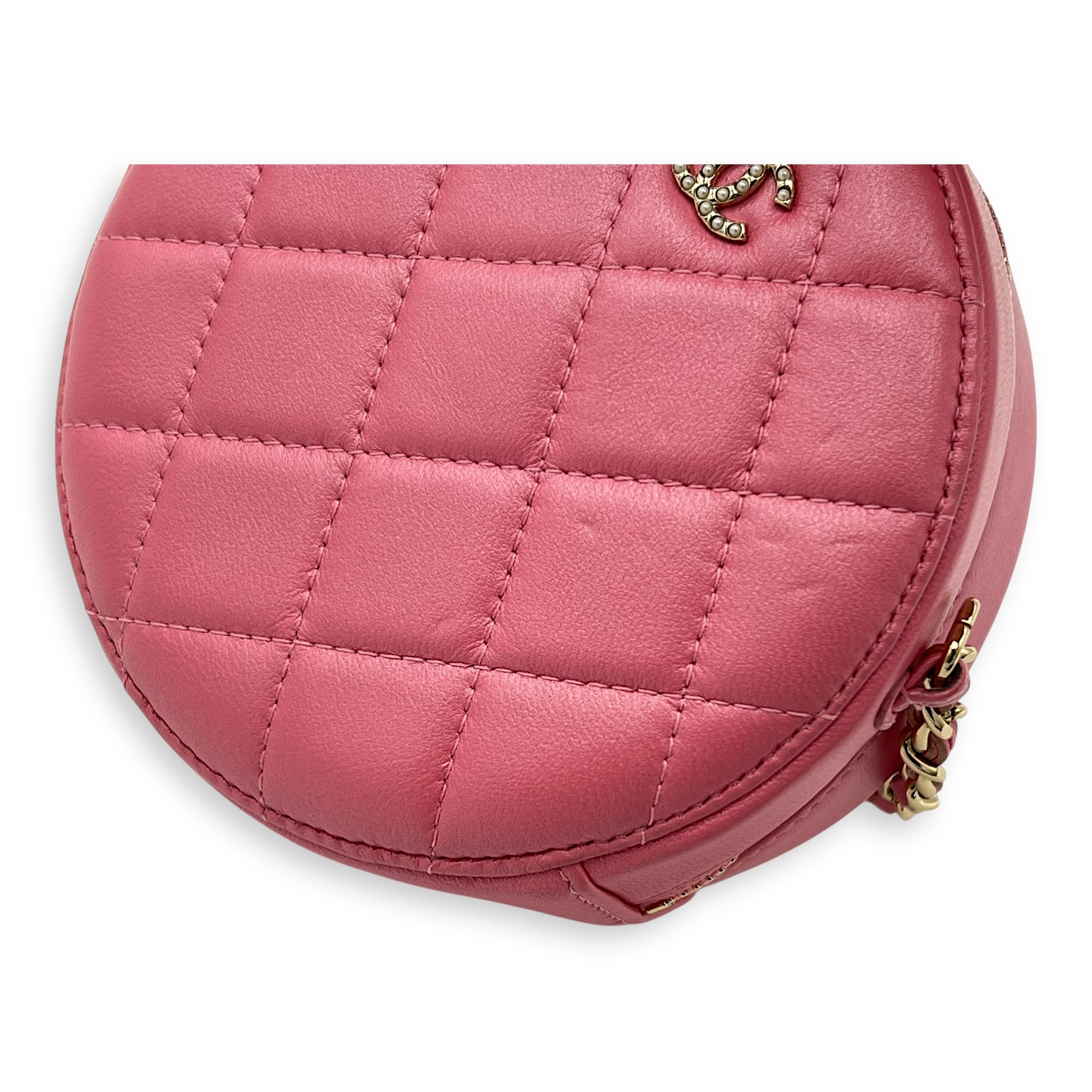 CC Round Crossbody Bag Pink in Lambskin, Gold hardware