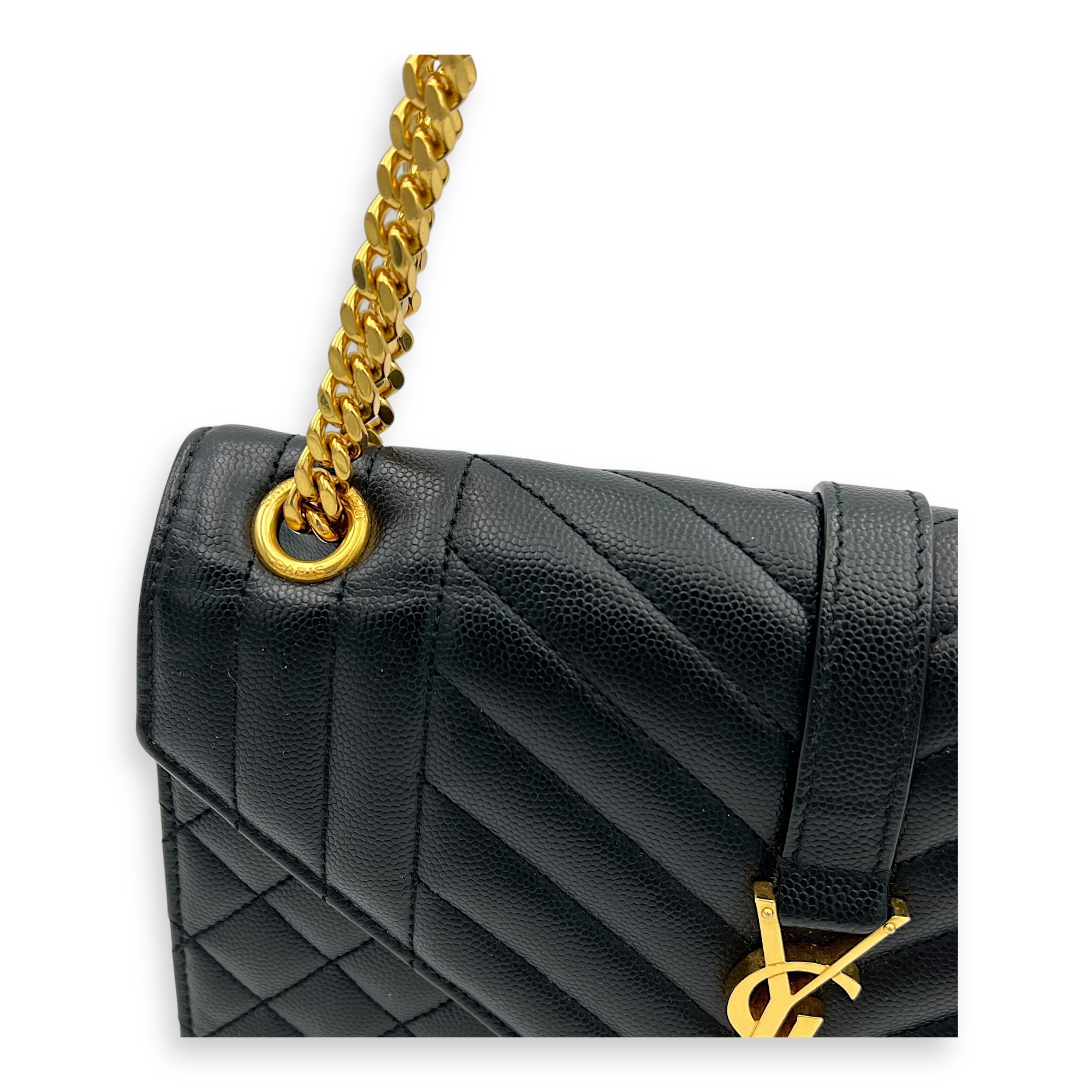 Envelope Shoulder Bag Black in Calfskin, Gold hardware