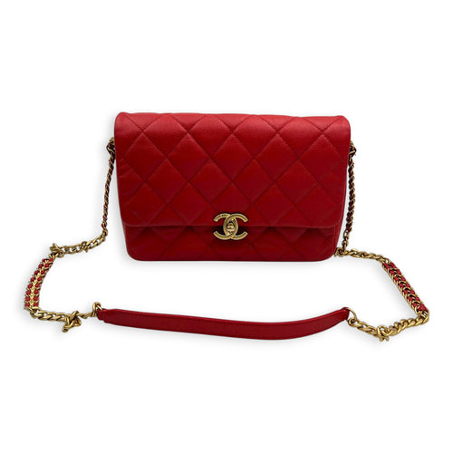 CC Quilted Shoulder Bag Red in Caviar Leather, Gold hardware