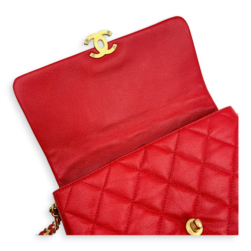 CC Quilted Shoulder Bag Red in Caviar Leather, Gold hardware