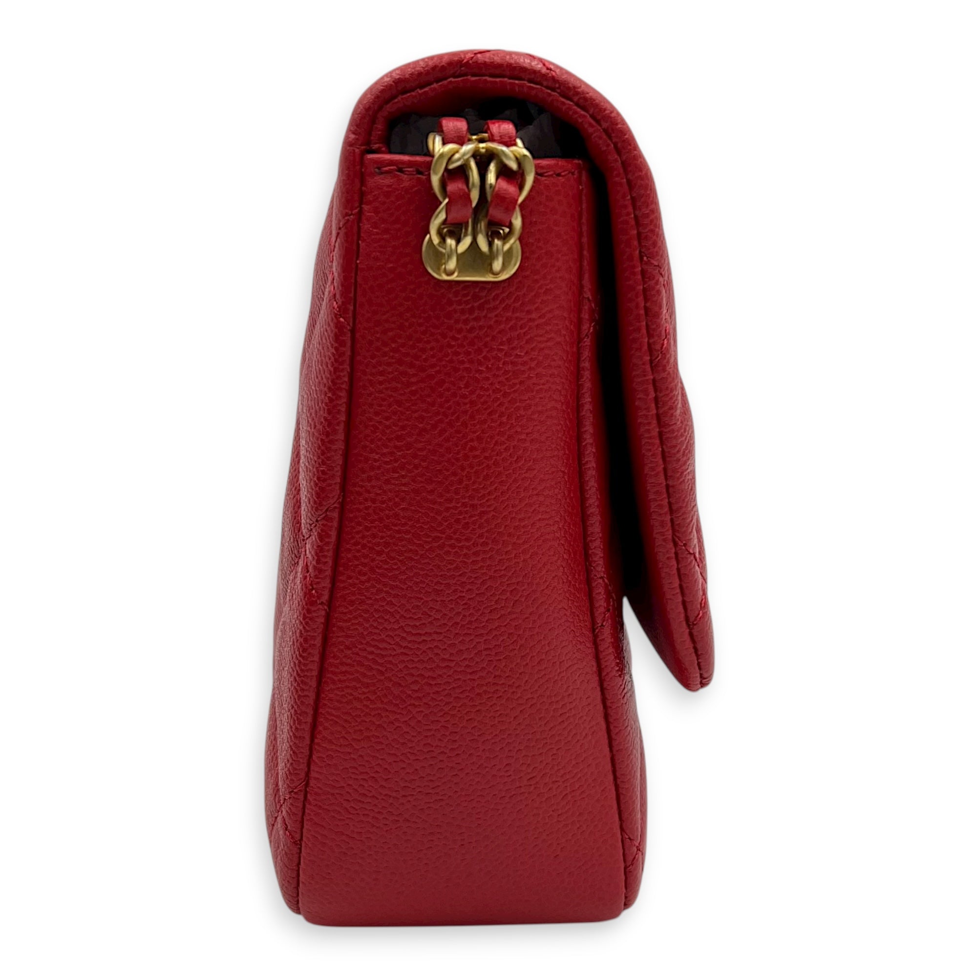 CC Quilted Shoulder Bag Red in Caviar Leather, Gold hardware