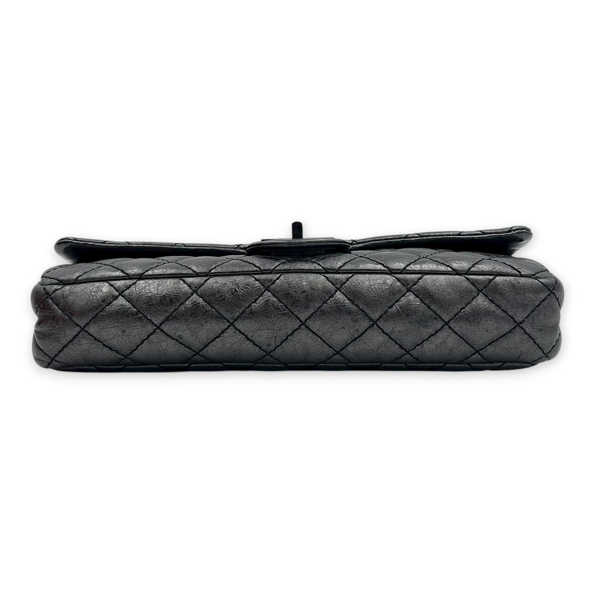 2.55 Grey Clutch in Calfskin, Black hardware
