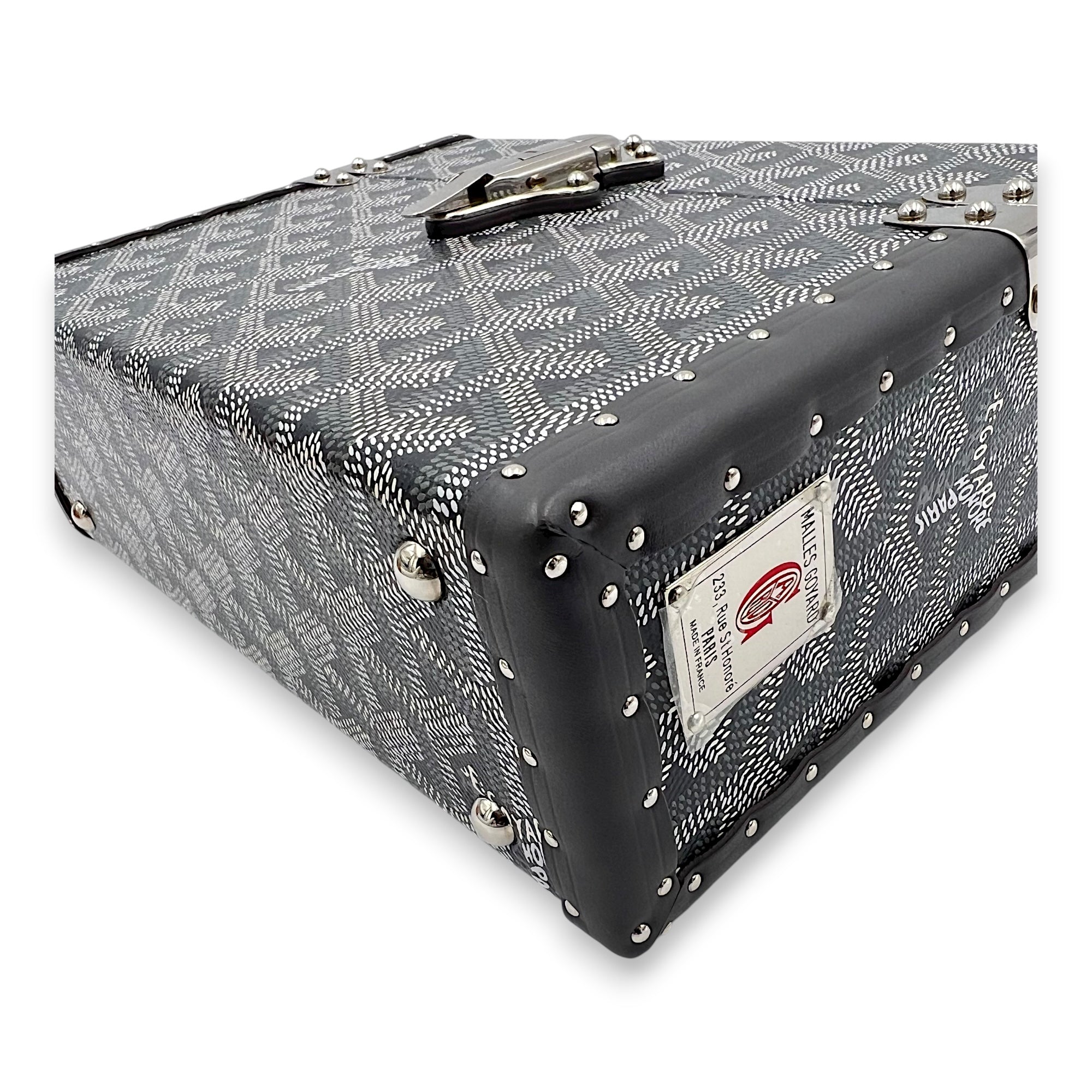 Trunk Cassette Shoulder Bag Grey in Coated Canvas, Silver hardware