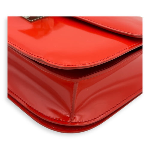 Box Medium Red Shoulder Bag in Patent Leather, Silver hardware