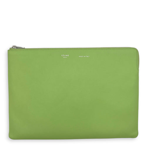 Zip Pouch Green in Calfskin, Silver hardware